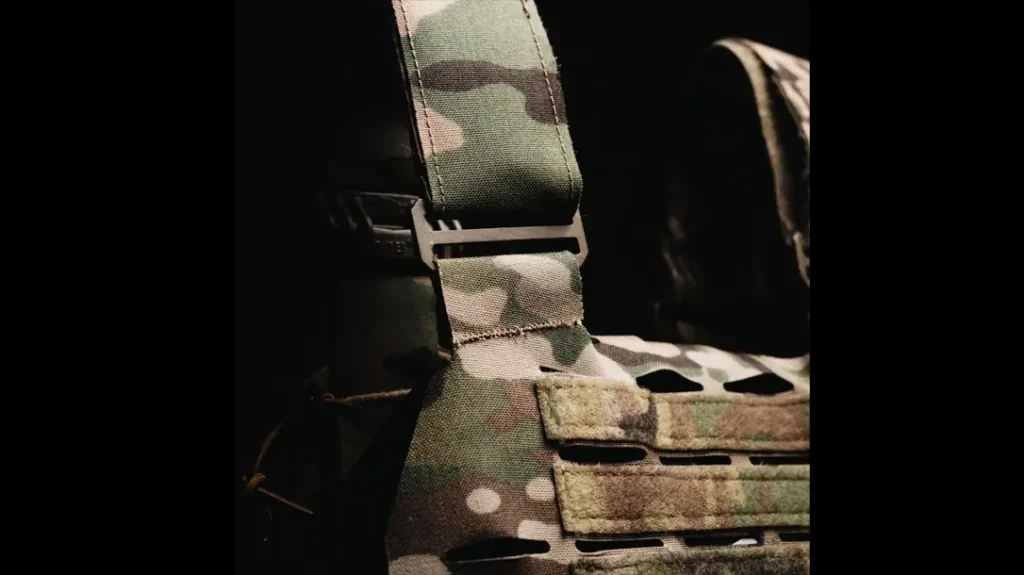 The Vertex 2.0 Plate Carrier is made from 500D Codura laminate