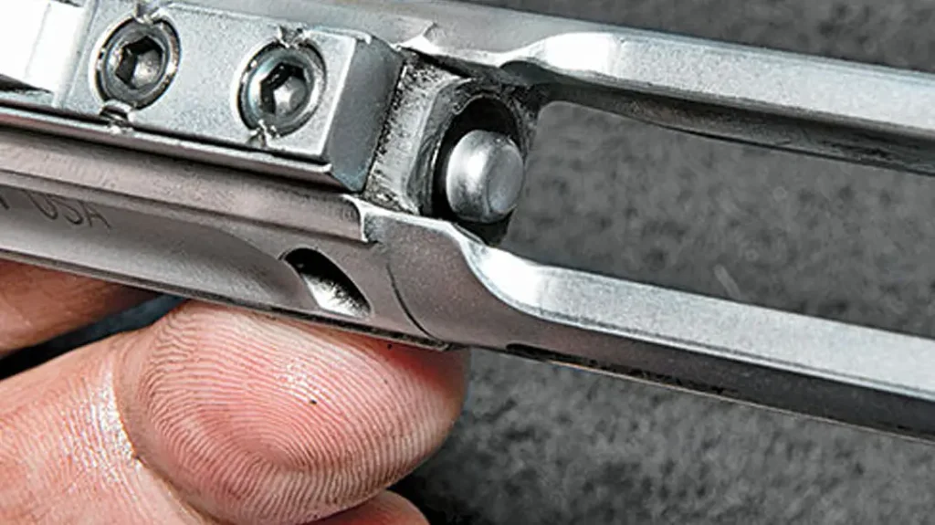 8 steps to clean your AR15